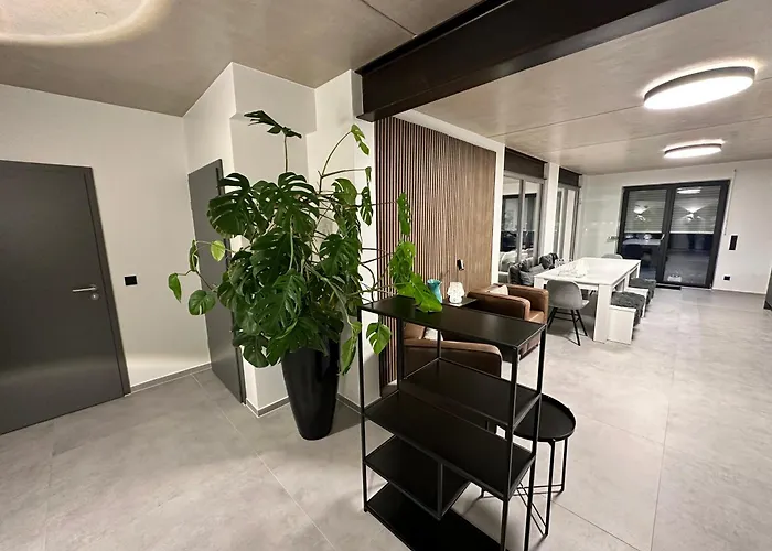 Luxurioeses Apartment Direkt Am Kanal 125 M² - Youpartments